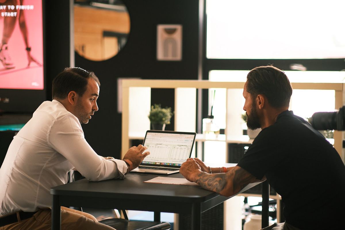 Le témoignage client qui ne sert à rien (et celui qui convertit)